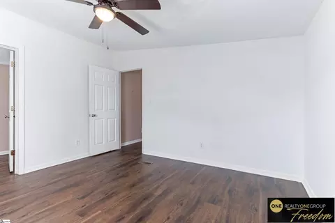 102 Chad Dr, Ninety Six, SC 29666 photo 15
