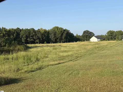 120 Maxcy Dr, Belton, SC 29627 photo 5