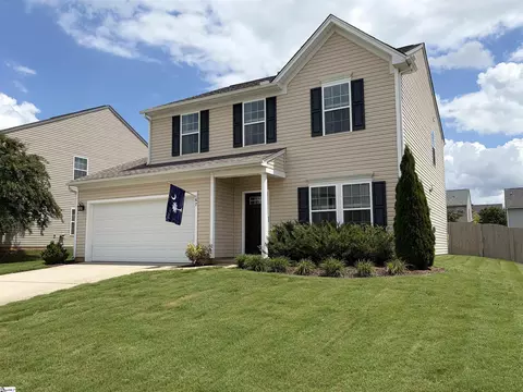 67 Young Harris Dr, Simpsonville, SC 29681
