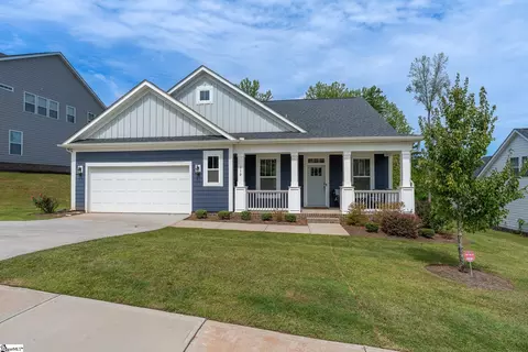 Exterior - 210 Maverick Trl, Central, SC 29630 photo 3 of 10