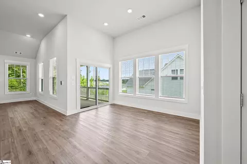 Living - 210 Maverick Trl, Central, SC 29630 photo 1 of 6