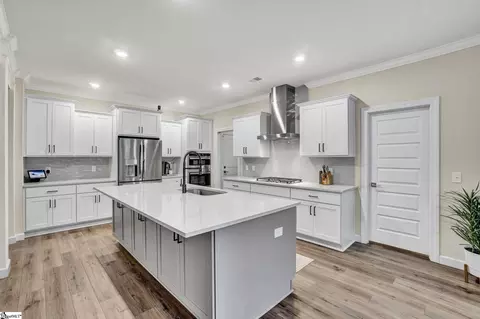 Kitchen - 137 Rickys Path, Easley, SC 29642 photo 1 of 3
