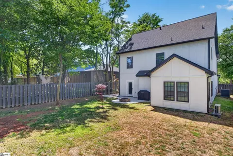 Exterior - 107 N 3rd St, Easley, SC 29640 photo 2 of 5