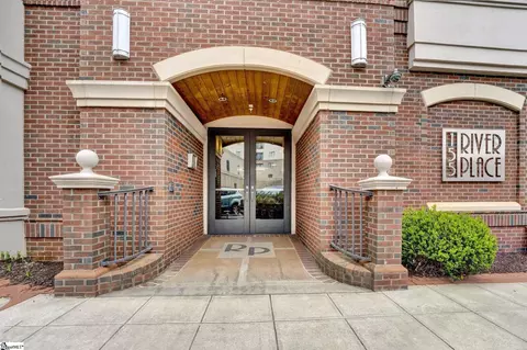 155 Riverplace UNIT 305, Greenville, SC 29601