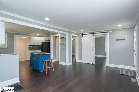 Entry Way - 105 E Bearden St, Greer, SC 29651 photo 1 of 1