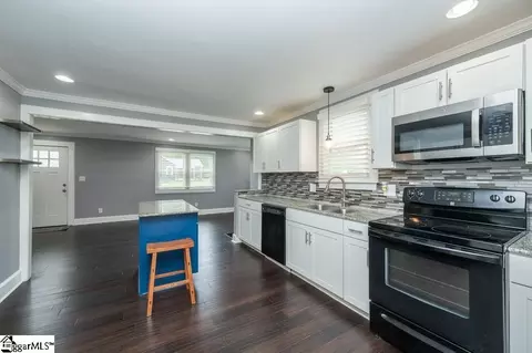 Kitchen - 105 E Bearden St, Greer, SC 29651 photo 3 of 3