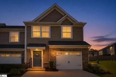 128 Lilywood Ct, Simpsonville, SC 29681
