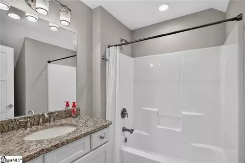 Bath - 204 Willow Wind Ct, Easley, SC 29642 photo 5 of 5
