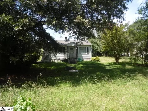 209 Flora Ave, Greenville, SC 29611