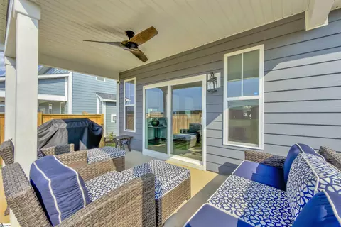 Exterior - 916 Diane Ln, Moore, SC 29369 photo 2 of 6
