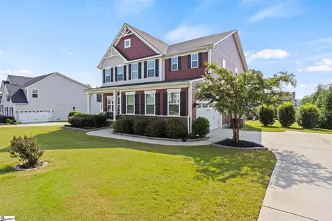 Exterior - 212 Edwin Ellis Dr, Greer, SC 29651 photo 2 of 7