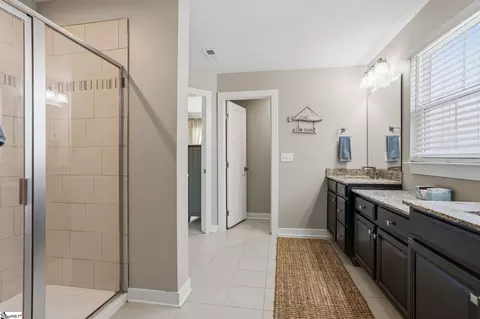 Entry Way - 212 Edwin Ellis Dr, Greer, SC 29651 photo 5 of 5