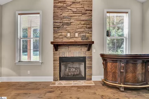 Living - 118 Upper Lake Dr, Easley, SC 29640 photo 1 of 5