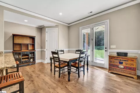 Dining - 118 Upper Lake Dr, Easley, SC 29640 photo 2 of 4
