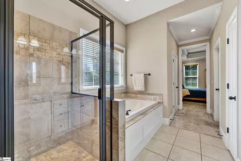 Entry Way - 118 Upper Lake Dr, Easley, SC 29640 photo 3 of 4