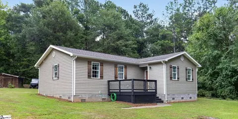 1602 Georgia Rd, Gray Court, SC 29645