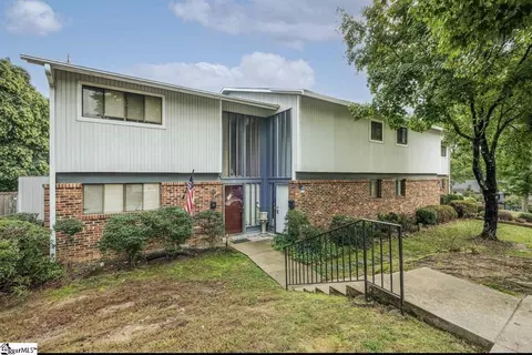 14 Briargate Pl, Greenville, SC 29615
