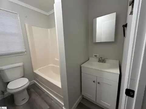 Bath - 409 Lindsay Rd, Clemson, SC 29631 photo 3 of 3