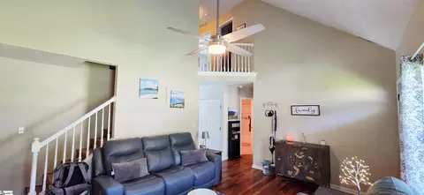 Entry Way - 658 Maple Dr, Greer, SC 29651 photo 1 of 3