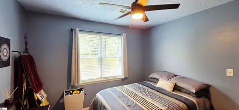 Bedroom - 658 Maple Dr, Greer, SC 29651 photo 10 of 11