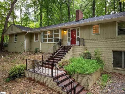 1020 Woodburn Rd, Spartanburg, SC 29302