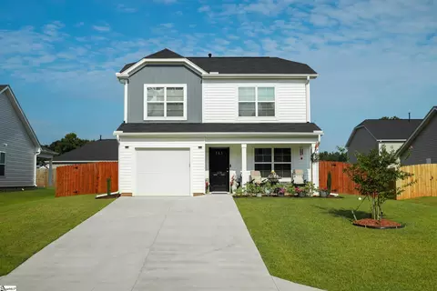 106 Myers Ln, Laurens, SC 29360