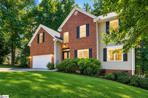 26 Trailstream Dr, Mauldin, SC 29662