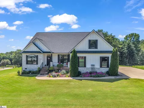 718 Tinsberry Ln, Inman, SC 29349