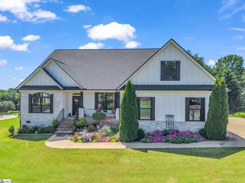 718 Tinsberry Ln, Inman, SC 29349