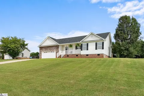 1165 Clark Rd, Inman, SC 29349