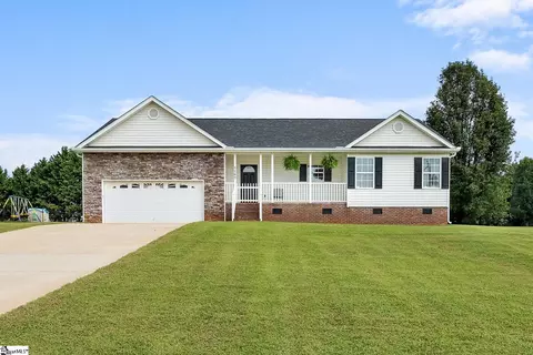 1165 Clark Rd, Inman, SC 29349