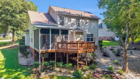 Exterior - 511 Shadetree Ct, Moore, SC 29369 photo 16 of 18