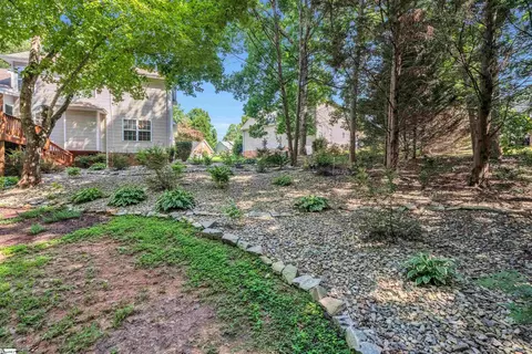 Exterior - 511 Shadetree Ct, Moore, SC 29369 photo 12 of 18