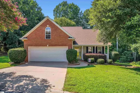 511 Shadetree Ct, Moore, SC 29369