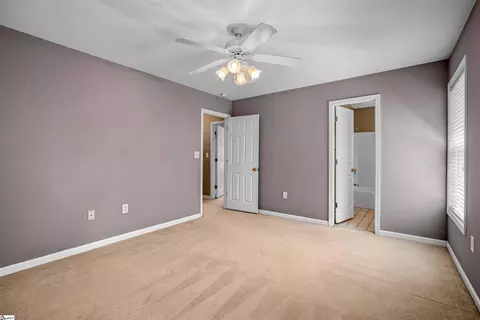 Bedroom - 511 Shadetree Ct, Moore, SC 29369 photo 3 of 5