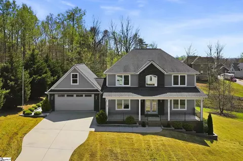 25 Setting Sun Ln, Travelers Rest, SC 29690