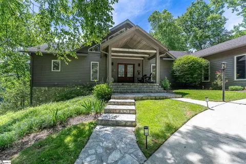 15 Blazing Star Trl, Landrum, SC 29356