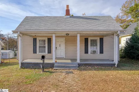 22 Taylor St, Greenville, SC 29605