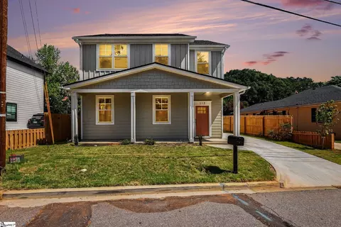 112 Spartanburg St, Greenville, SC 29609
