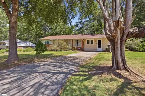225 W Castle Dr, Greenville, SC 29605