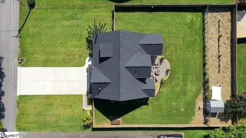 View/Area - 314 Roscoe Dr, Greer, SC 29651 photo 1 of 5