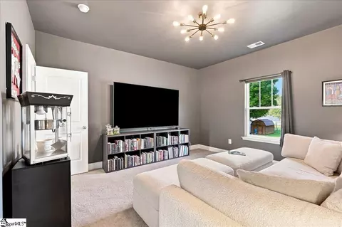 Bedroom - 314 Roscoe Dr, Greer, SC 29651 photo 6 of 6