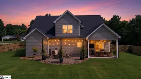 Exterior - 314 Roscoe Dr, Greer, SC 29651 photo 2 of 12