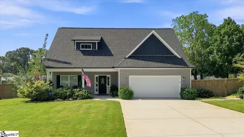Exterior - 314 Roscoe Dr, Greer, SC 29651 photo 3 of 12