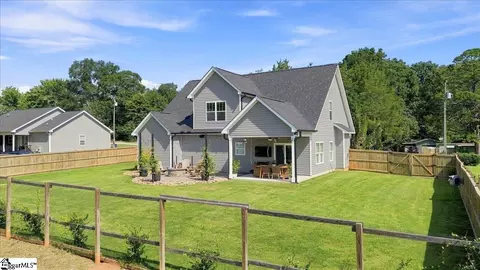 Exterior - 314 Roscoe Dr, Greer, SC 29651 photo 12 of 12