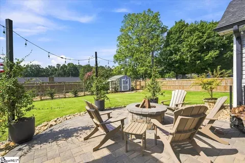 Exterior - 314 Roscoe Dr, Greer, SC 29651 photo 10 of 12