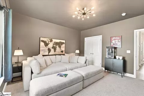 Bedroom - 314 Roscoe Dr, Greer, SC 29651 photo 5 of 6