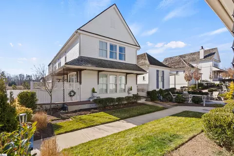 107 Denton Dr, Greenville, SC 29615