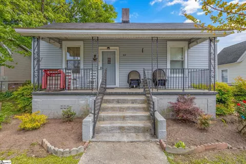 68 Hutchens St, Greenville, SC 29605