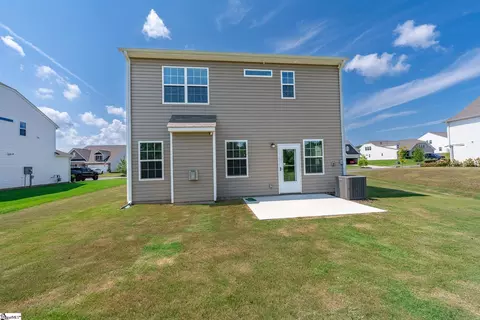 Exterior - 147 Somerset Ln, Central, SC 29630 photo 5 of 6